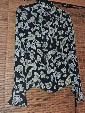 VINTAGE CASUAL CORNER NOVELTY PASTEL BOWS AND BAGS PRINT SILK RUFFLED SHIRT